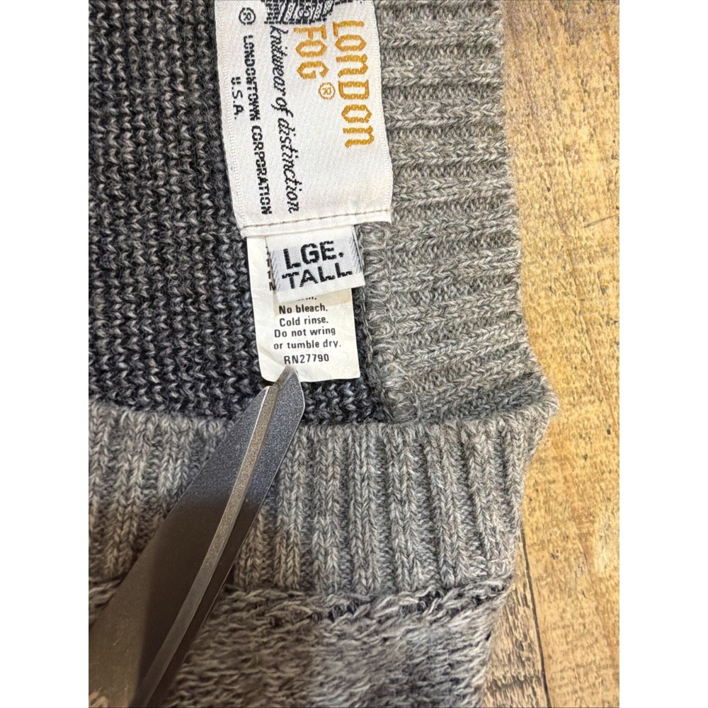 VTG London Fog Mens Argyle V-Neck Sweater Gray Solara, Wool, Mohair USA 80's/90s - Picture 4 of 10